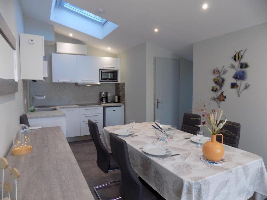 Saint Georges De Didonne - Tout Confort Et Tout A Pied - Appartement Au Top エクステリア 写真